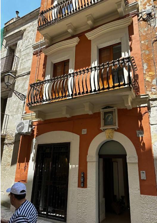 Enchanting Room In Bari Old Town Exterior photo